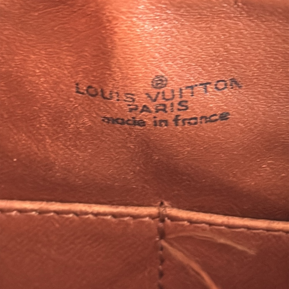 Louis Vuitton Compiegne 28 leather vanity case
Very good condition - Picture 15 of 17
